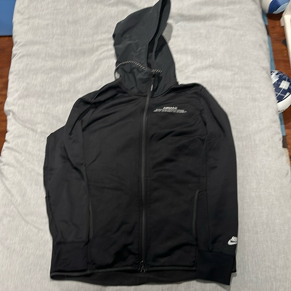 Nike sweatshirt